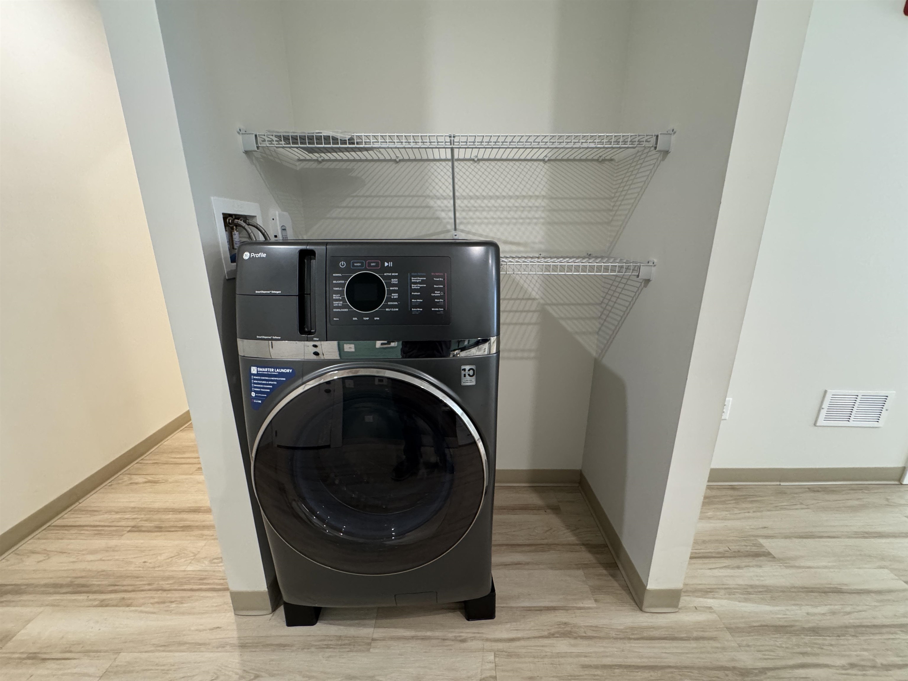 6 Bridge Street, Unit 101 Nashua, NH 03060 - Photo 4 of 15