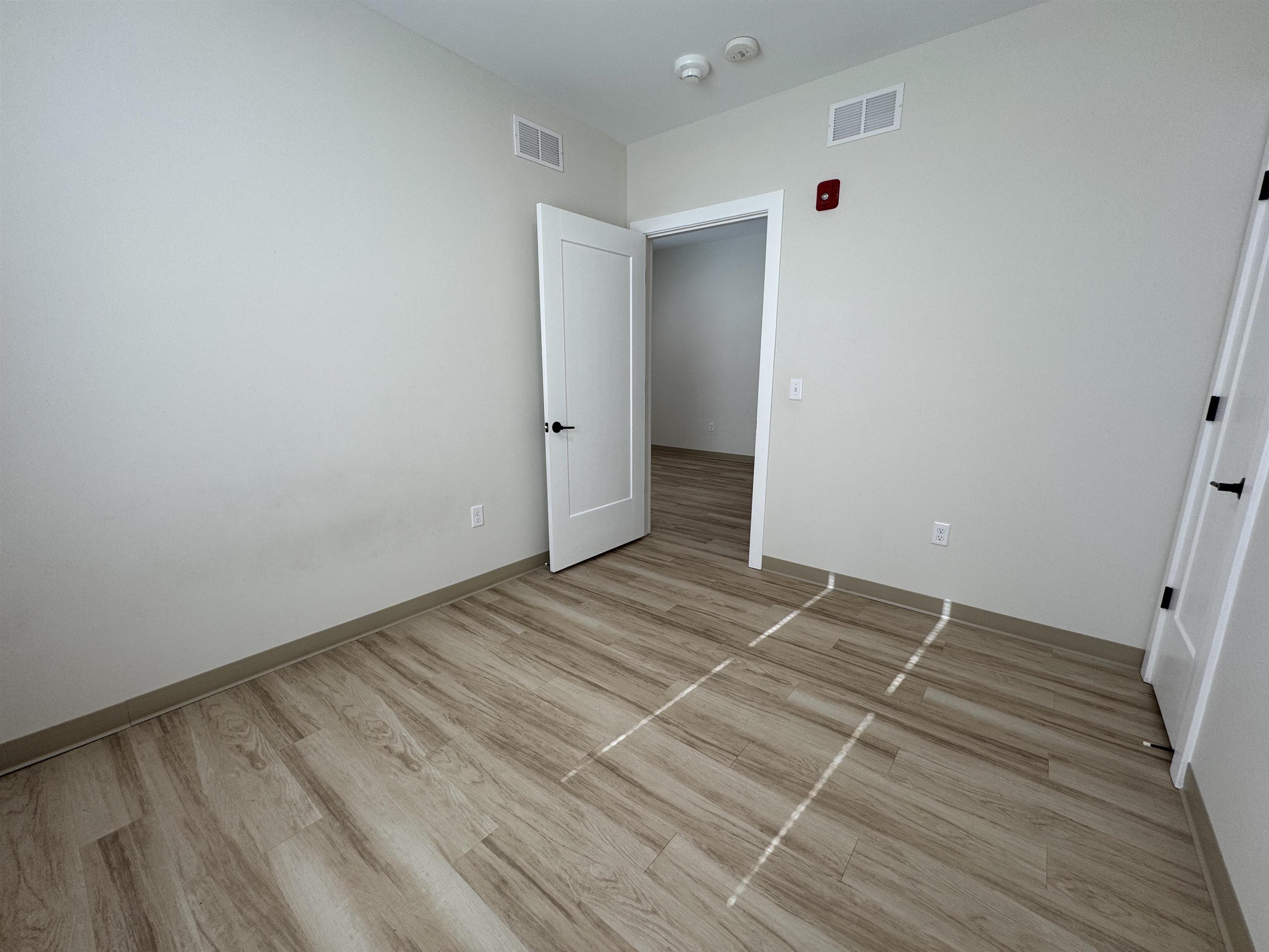 6 Bridge Street, Unit 101 Nashua, NH 03060 - Photo 10 of 15