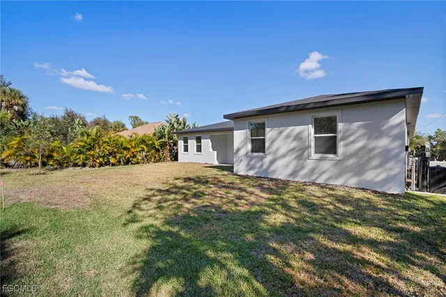 $2,095 | 4469 Enid Lane, North Port, FL 34288