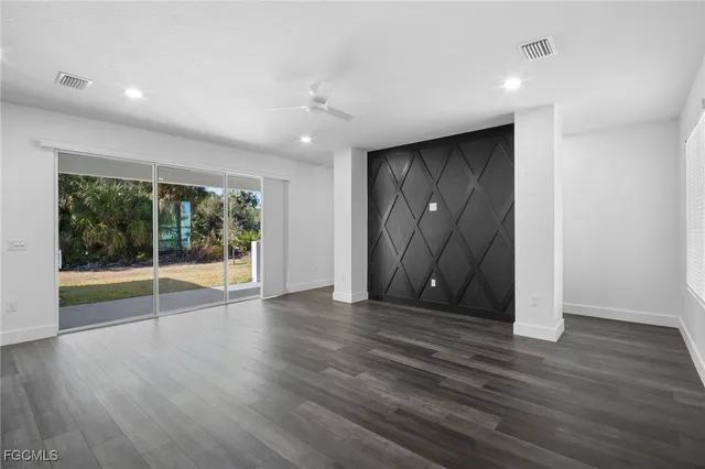 $2,095 | 4469 Enid Lane, North Port, FL 34288