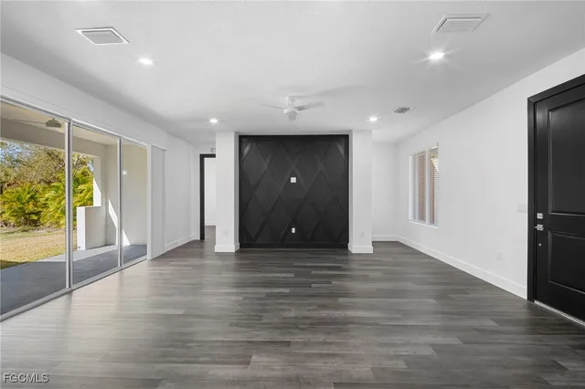 $2,095 | 4469 Enid Lane, North Port, FL 34288