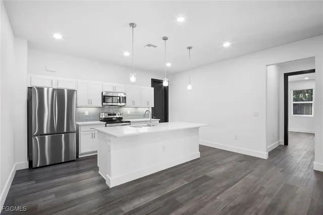 $2,095 | 4469 Enid Lane, North Port, FL 34288