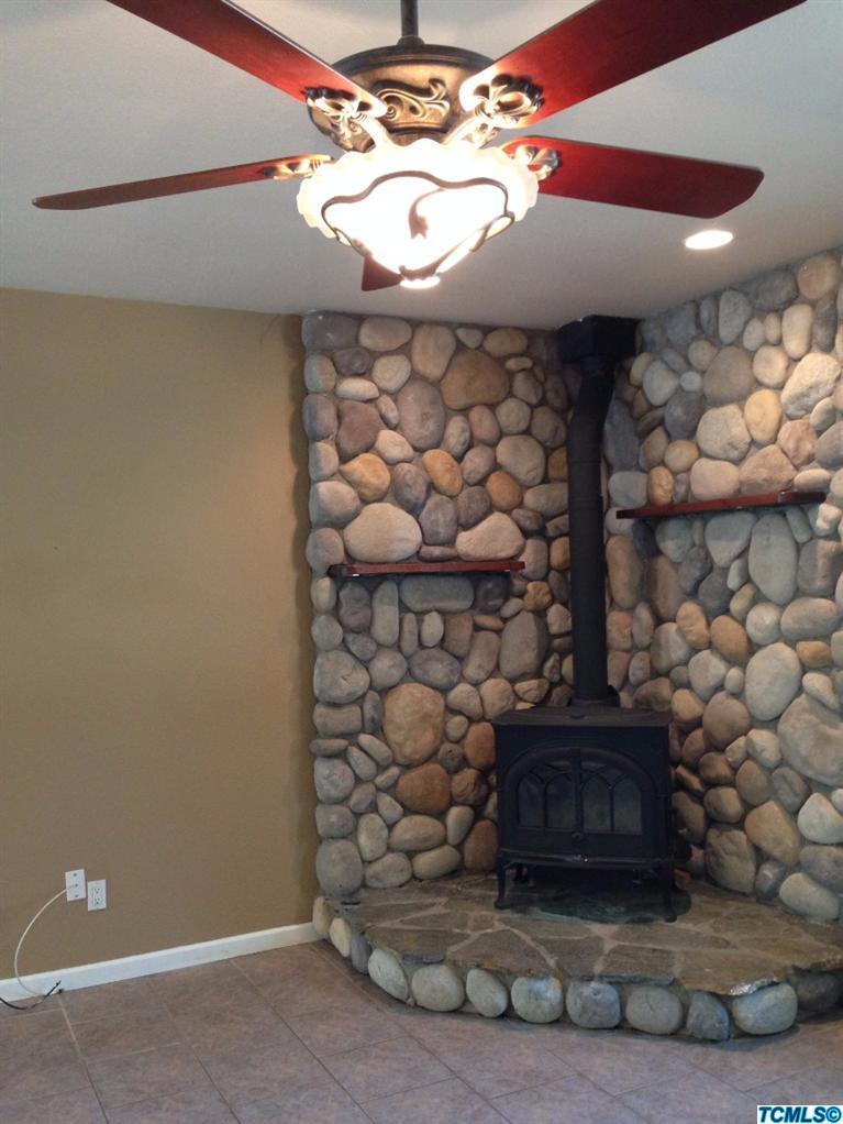 43668 Washburn Drive Three Rivers, CA 93271 - Photo 8 of 26 Additional Photo