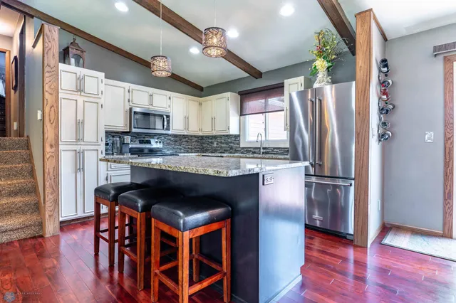 $405,000 | 2925 Edgewood Drive North, Fargo, ND 58102