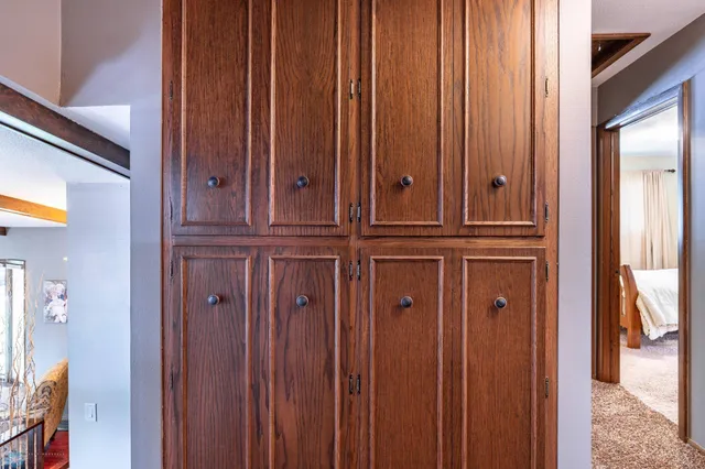 $405,000 | 2925 Edgewood Drive North, Fargo, ND 58102