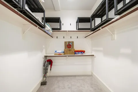a view of utility room