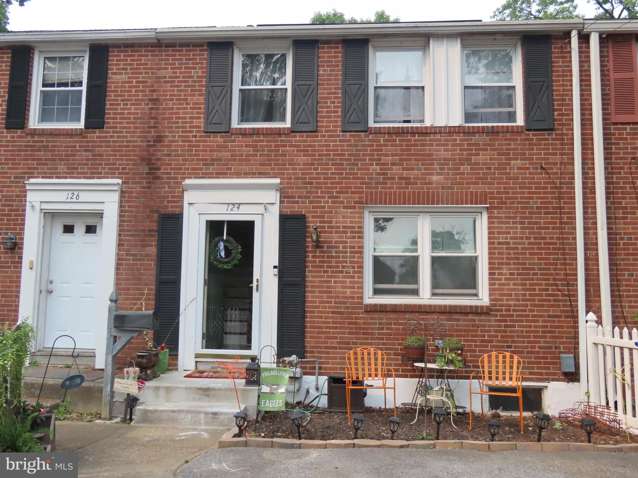 124 Maple Hill Road Wilmington, DE 19804 - Photo 1 of 7 Front