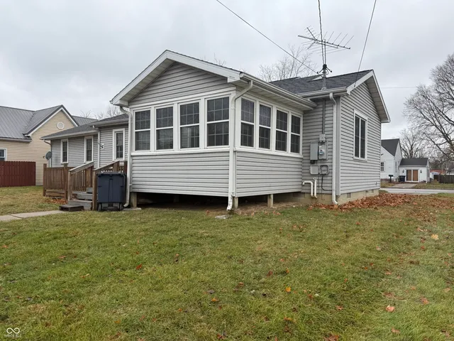 $245,000 | 2707 Main Street, Elwood, IN 46036