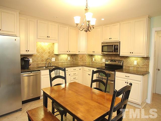 2409 Countrywood Road Raleigh, NC 27615 - Photo 5 of 25