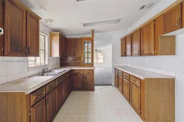 $310,000 | 19800 Southwest 180th Avenue, Unit 249, Miami, FL 33187