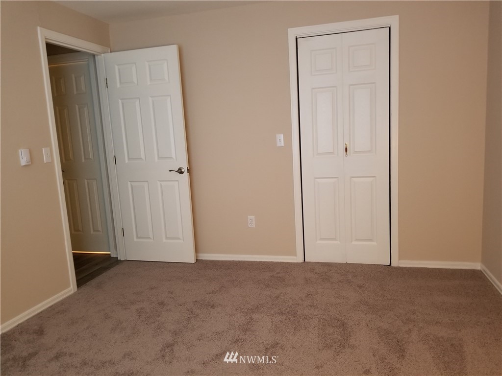 4308 Northeast Sunset Boulevard, Unit AA4 Renton, WA 98059 - Photo 9 of 15 Gallery Image 9