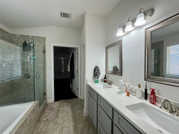 $2,200 | 1208 Leah Lane, Round Rock, TX 78665