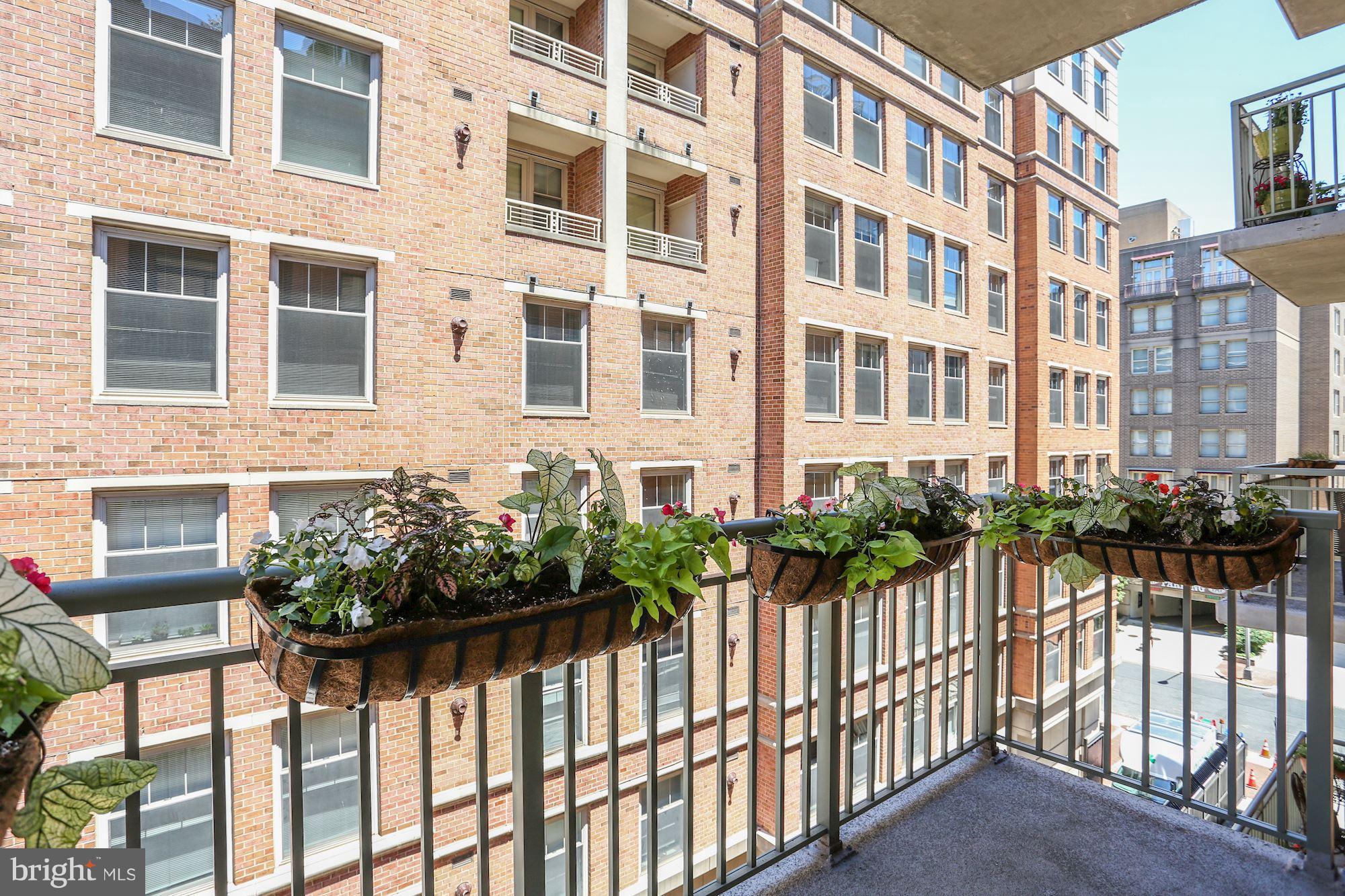 2425 L Street Northwest, Unit 533 Washington, DC 20037 - Photo 10 of 28 Sun kissed balcony