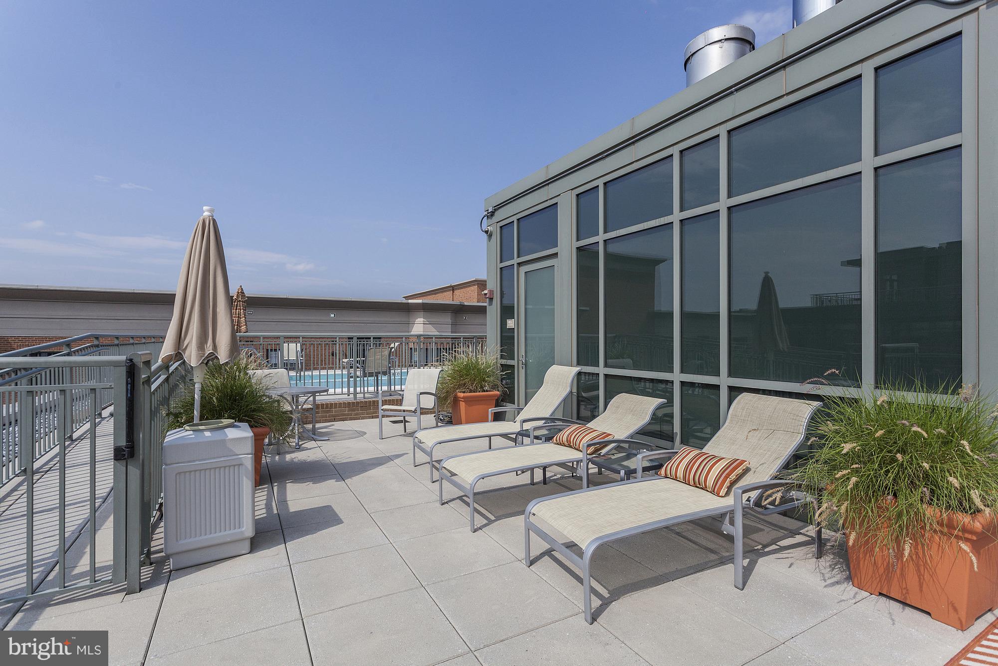 2425 L Street Northwest, Unit 533 Washington, DC 20037 - Photo 19 of 28 Roof deck; open 365 days per year