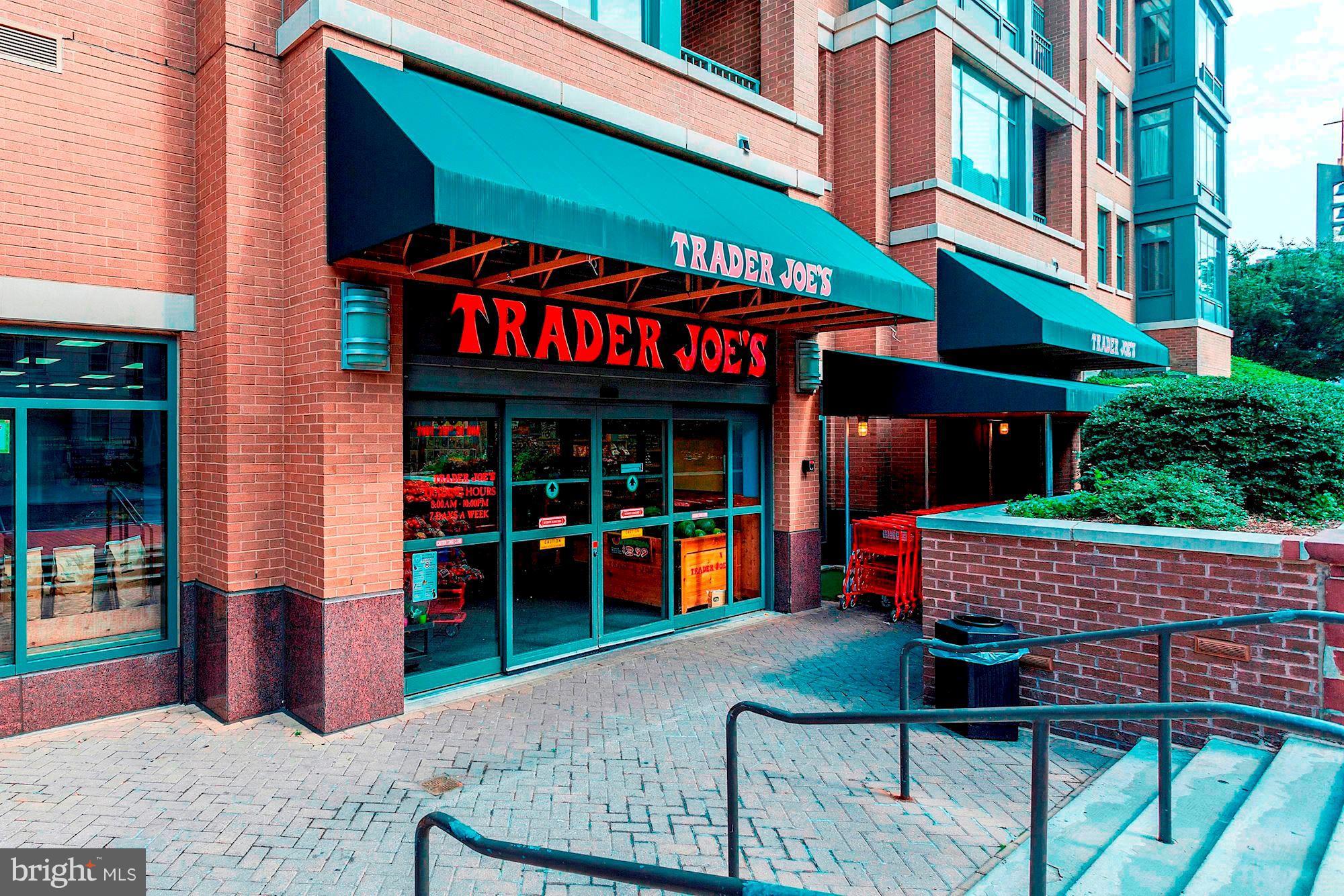 2425 L Street Northwest, Unit 533 Washington, DC 20037 - Photo 24 of 28 Trader Joe's in building