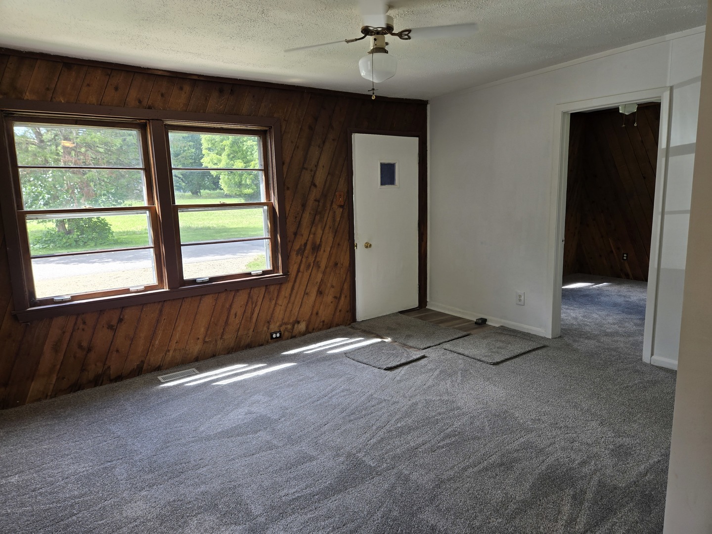 26895 Bernice Street Wauconda, IL 60084 - Photo 3 of 16 an empty room with windows