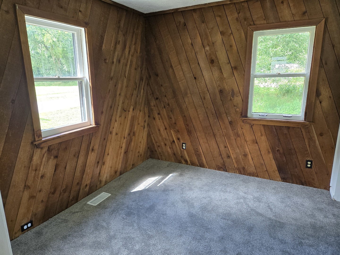 26895 Bernice Street Wauconda, IL 60084 - Photo 8 of 16 an empty room with windows
