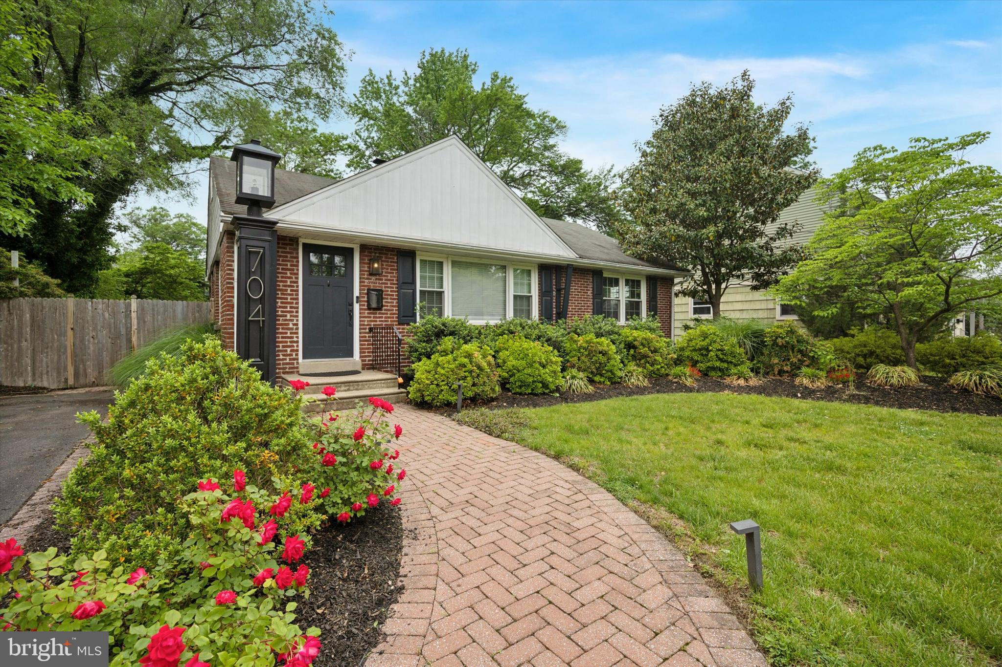 704 Cedar Avenue Haddonfield, NJ 08033 - Photo 1 of 27