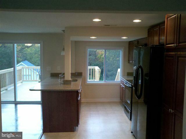 1818 Pleasant View Road Adamstown, MD 21710 - Photo 16 of 21 Kitchen