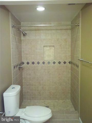 1818 Pleasant View Road Adamstown, MD 21710 - Photo 20 of 21 Bath (Master)