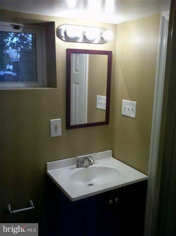 1818 Pleasant View Road Adamstown, MD 21710 - Photo 9 of 21 Bath
