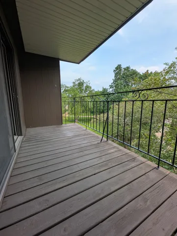 $129,000 | 4120 Parklawn Avenue, Unit 319, Edina, MN 55435