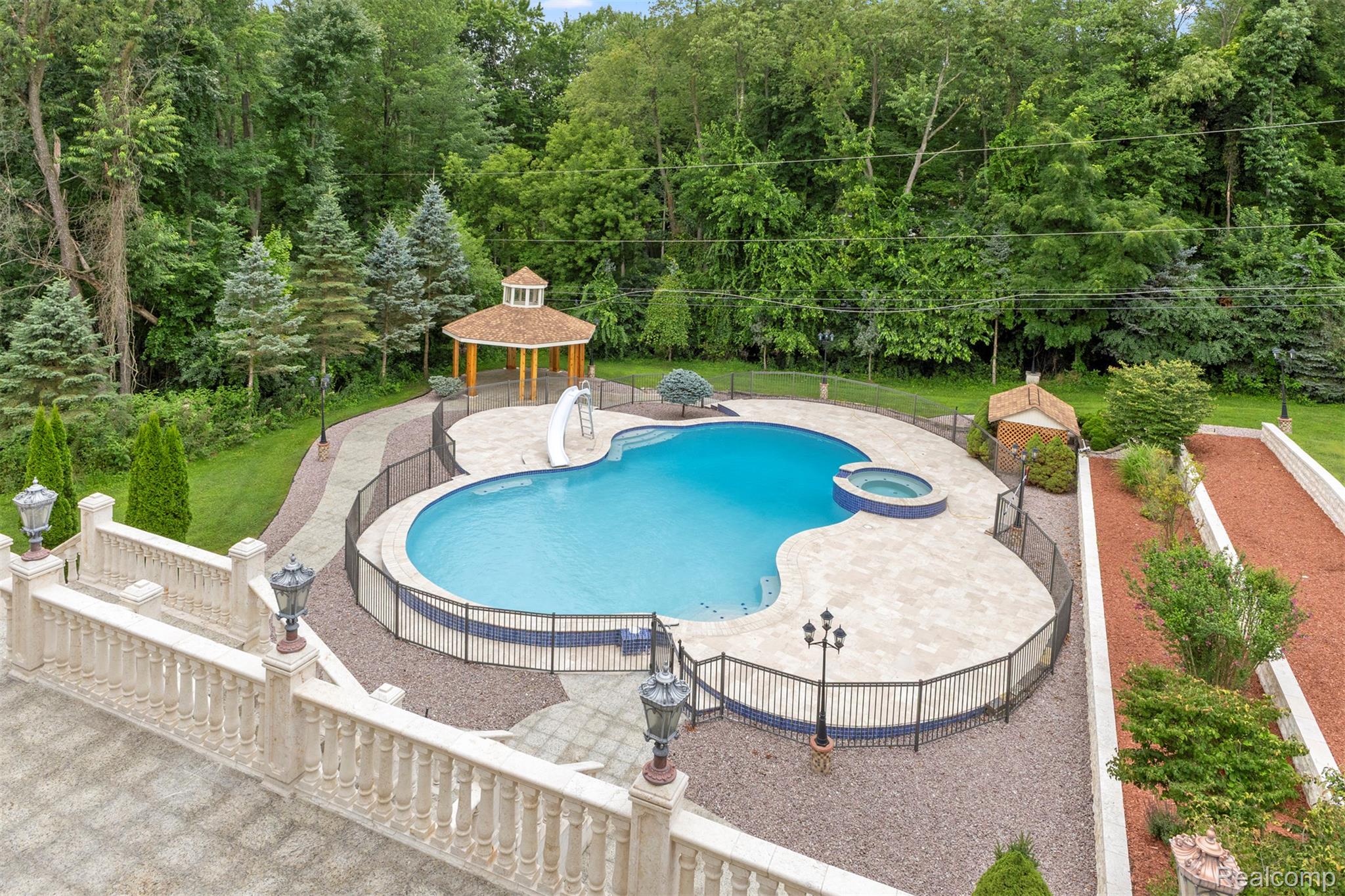 18585 Sheldon Road Northville, MI 48168 - Photo 59 of 98 74.jpg