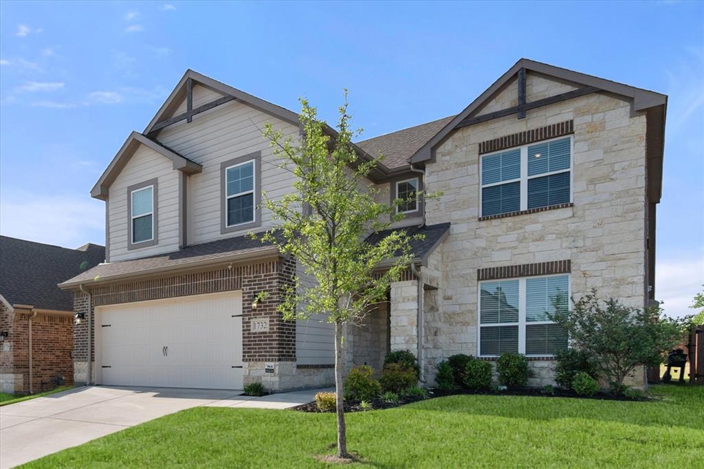 1732 Rio Secco Drive Fort Worth, TX 76131 - Photo 2 of 40