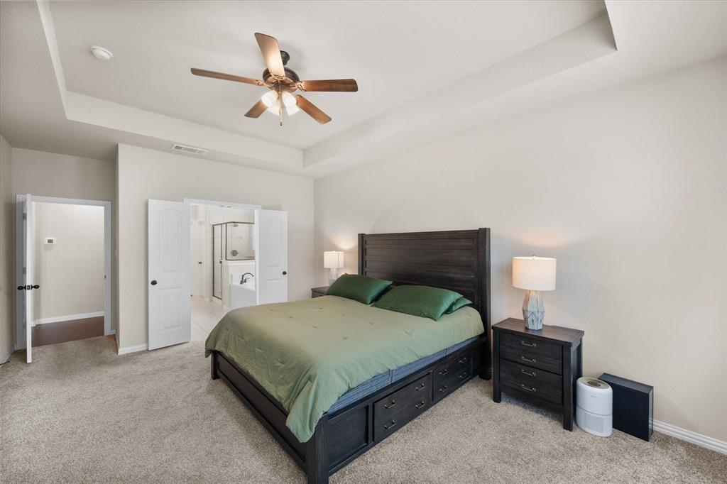 1732 Rio Secco Drive Fort Worth, TX 76131 - Photo 21 of 40 Primary bedroom