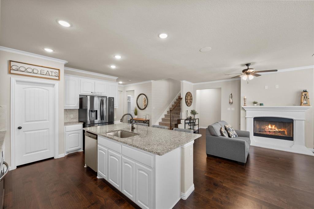 1732 Rio Secco Drive Fort Worth, TX 76131 - Photo 10 of 40