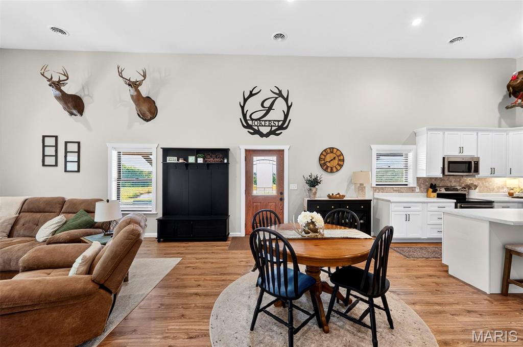 519 Woods Road Silex, MO 63377 - Photo 6 of 51