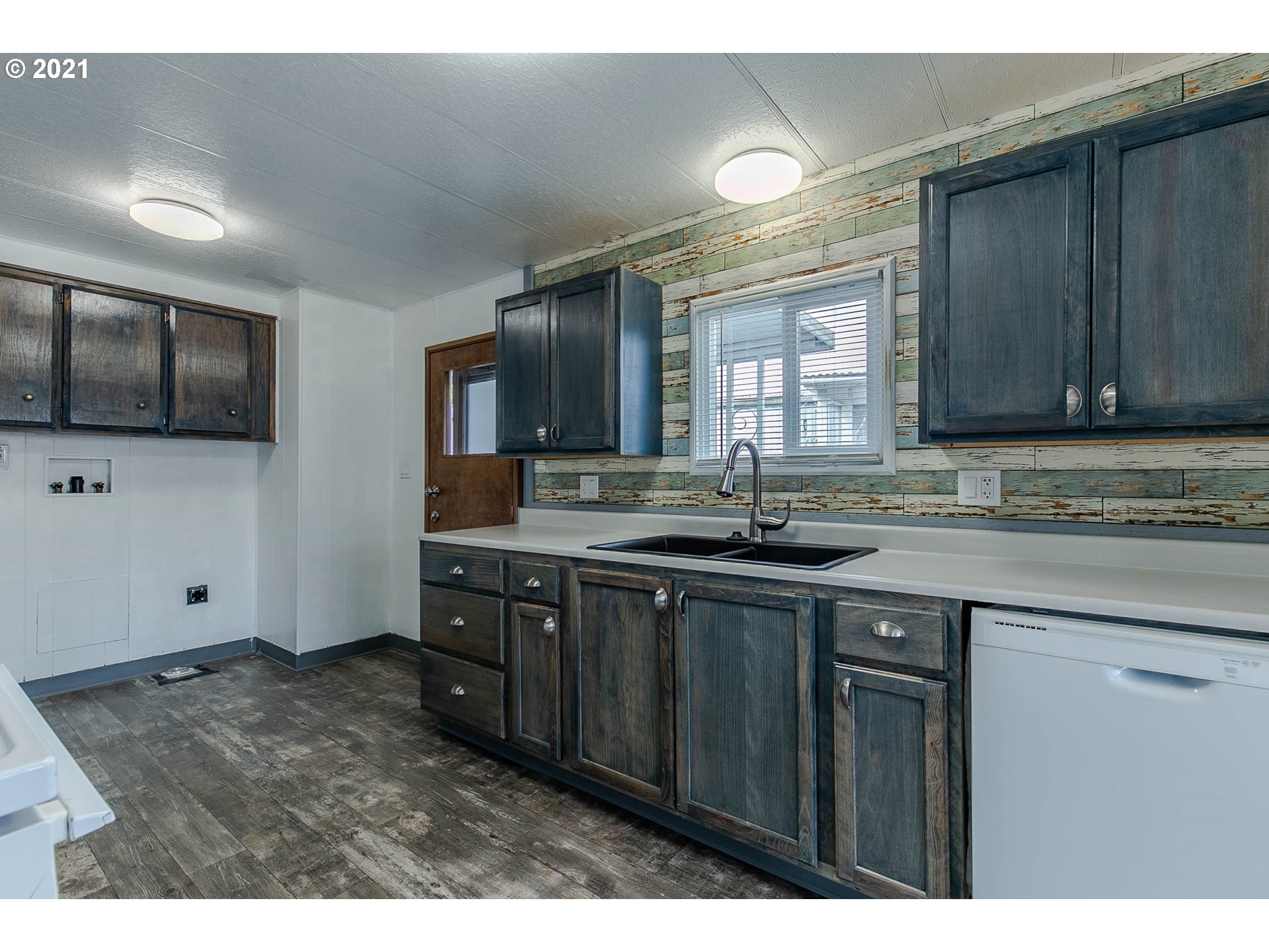 3530 Game Farm Road, Unit 50 Springfield, OR 97477 - Photo 11 of 32