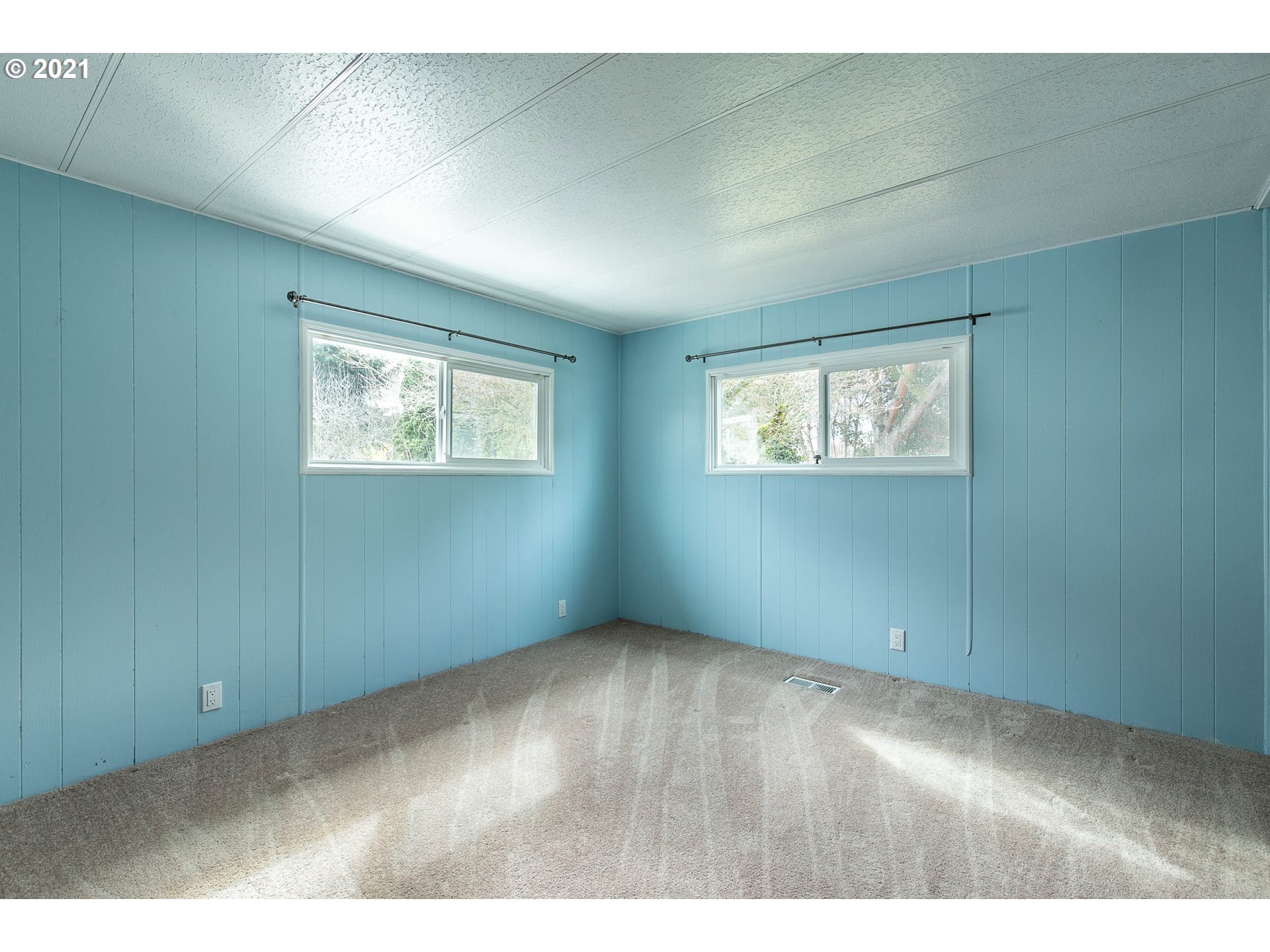 3530 Game Farm Road, Unit 50 Springfield, OR 97477 - Photo 18 of 32