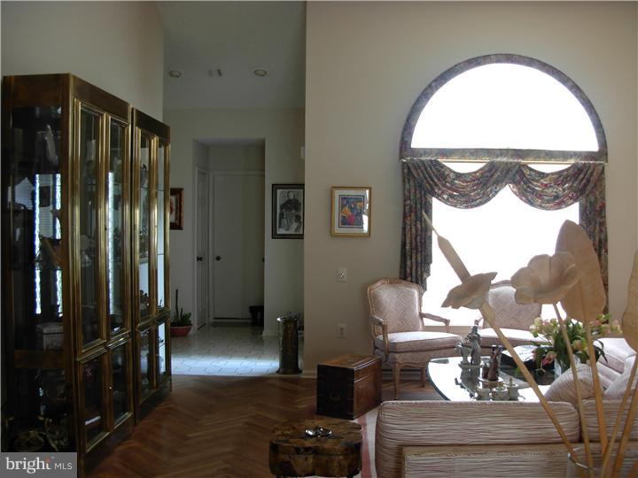 842 Taylor Road, Unit B Monroe Township, NJ 08831 - Photo 3 of 14 Gallery Image 3