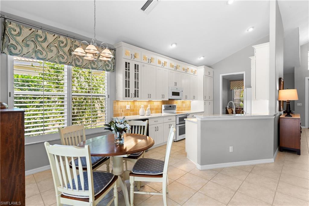 2024 Timarron Way Naples, FL 34109 - Photo 10 of 39