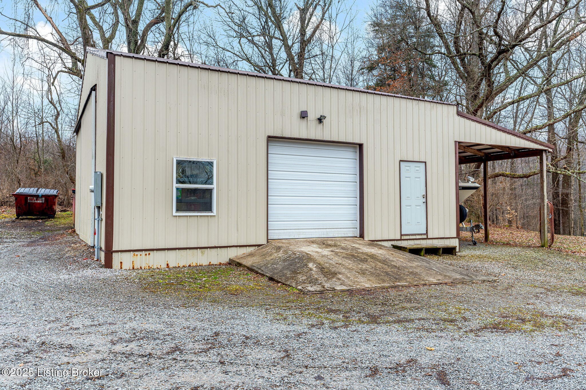 6099 Shepherdsville Road Elizabethtown, KY 42701 - Photo 43 of 66 6099 Shepherdsville Rd (41 of 66)