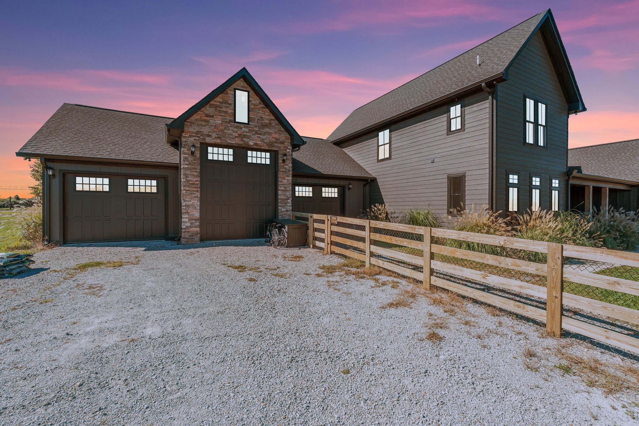 128 Emma Street Hohenwald, TN 38462 - Photo 3 of 96 a front view of a house with a yard