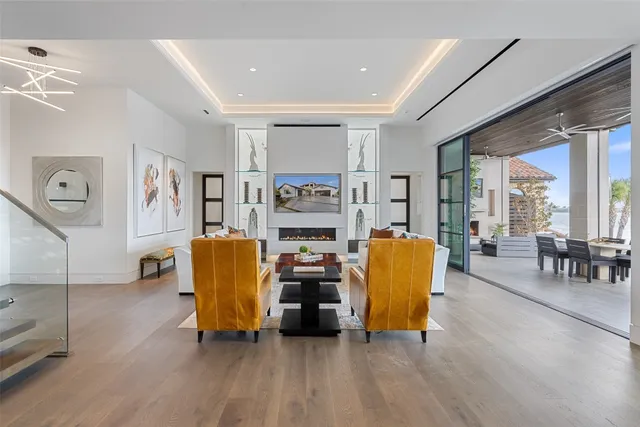 $5,250,000 | 401 Matern Court, Horseshoe Bay, TX 78657