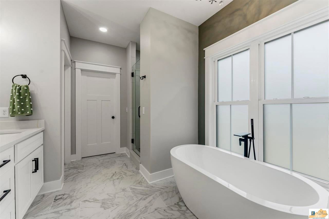 784 Cherokee Road Lucas, KY 42156 - Photo 21 of 41 Gallery Image 21