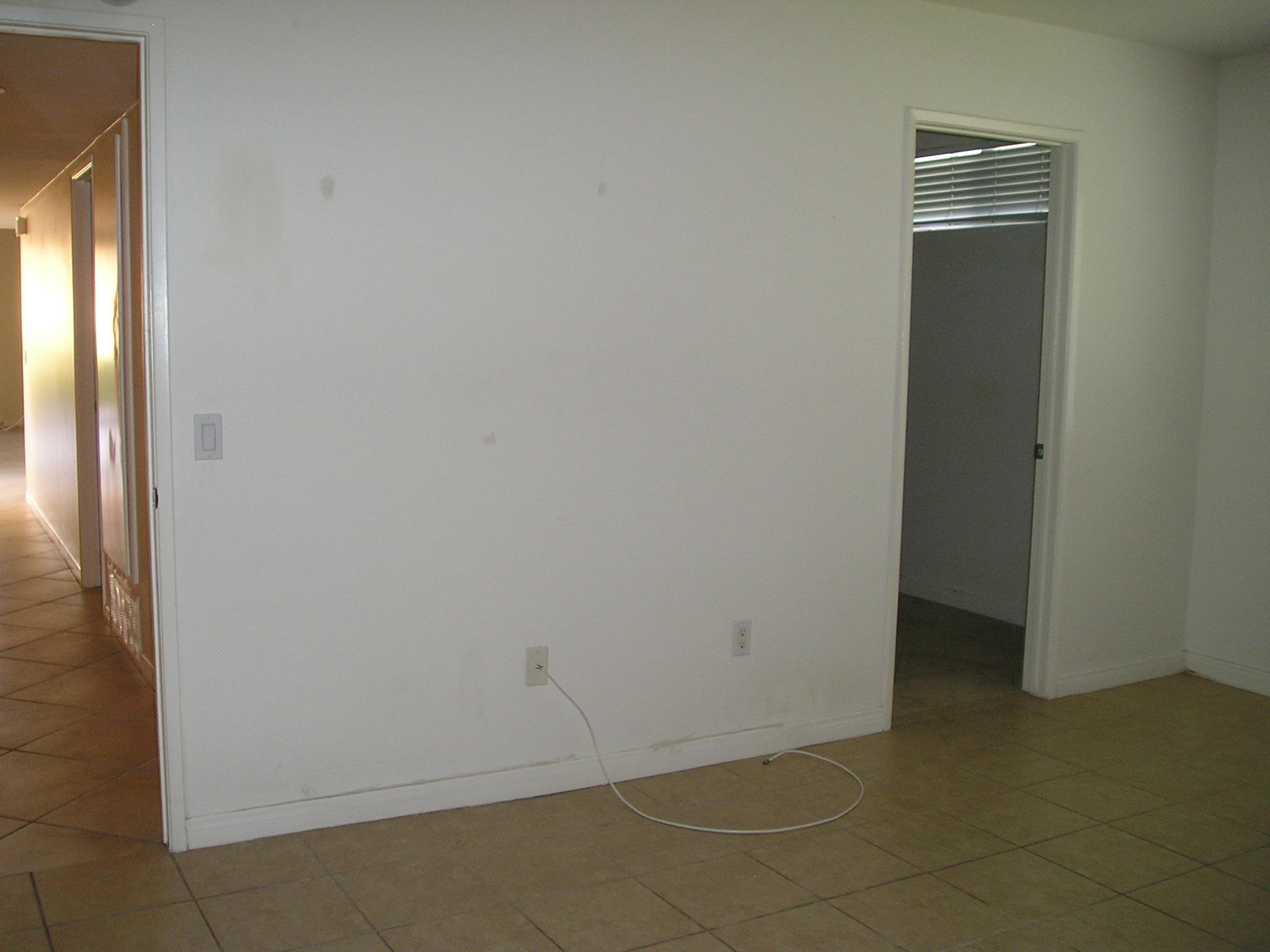 38 Malaga Drive Rancho Mirage, CA 92270 - Photo 23 of 37 a view of an empty room