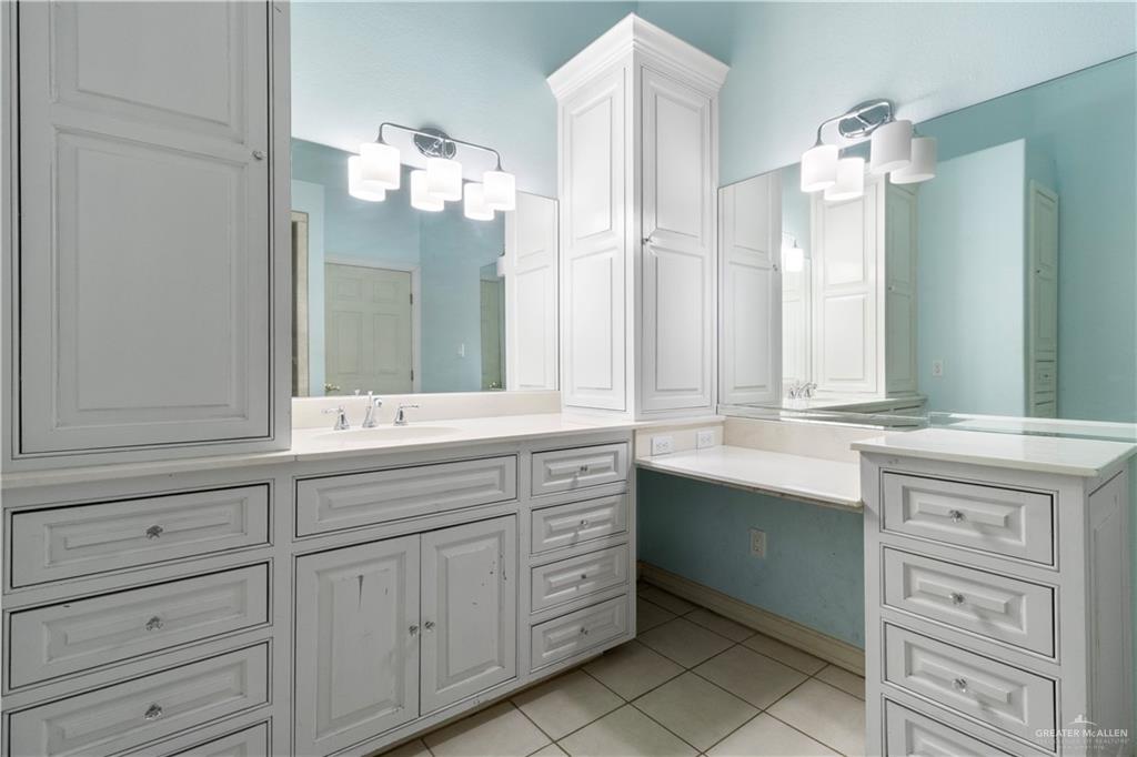 2107 South Victoria Road Donna, TX 78537 - Photo 12 of 25