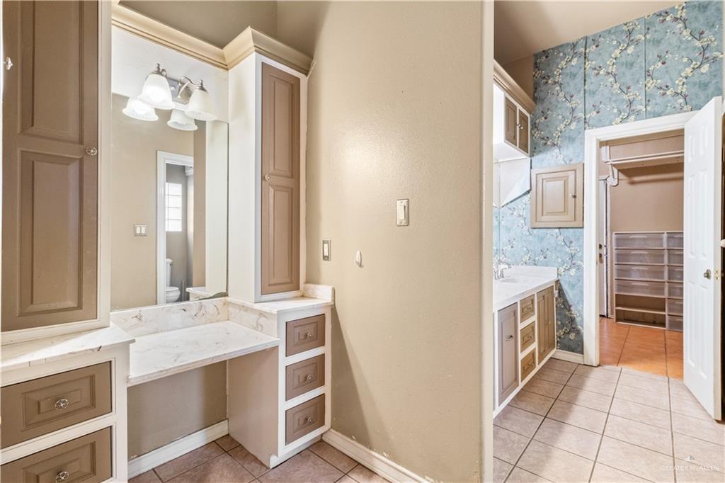 2107 South Victoria Road Donna, TX 78537 - Photo 9 of 25