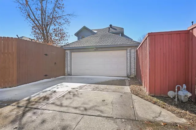 $300,000 | 6409 Wildhaven Drive, Rowlett, TX 75089