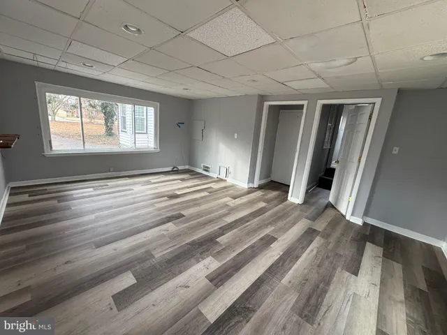 $2,500 | 365 East Springfield Road, Springfield, PA 19064