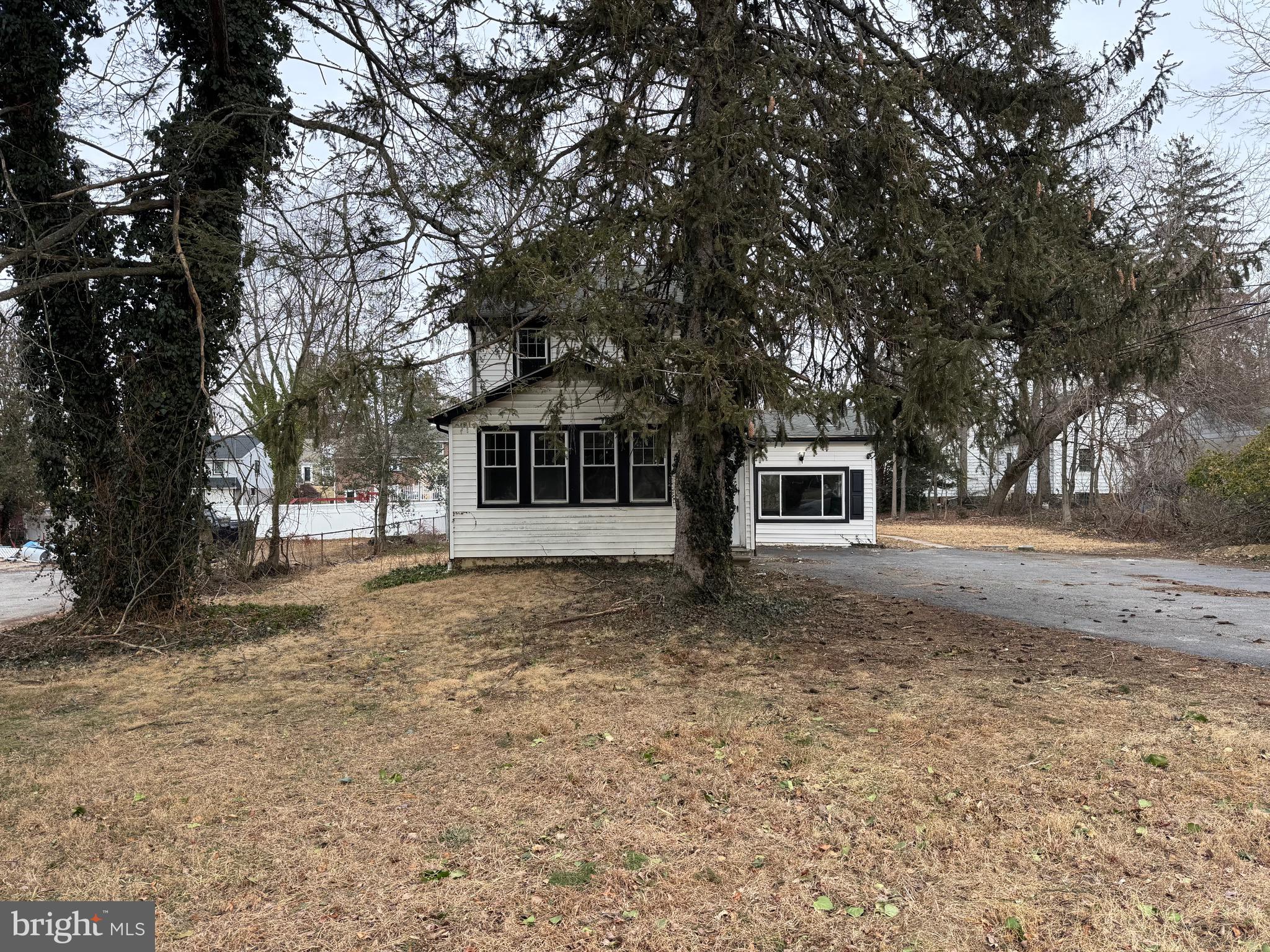 365 East Springfield Road Springfield, PA 19064 - Photo 3 of 15