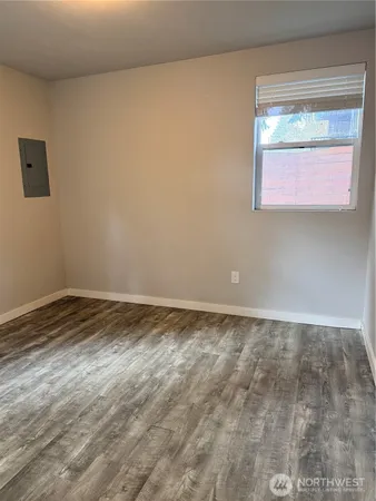 $4,950 | 11837 32nd Avenue Northeast, Seattle, WA 98125