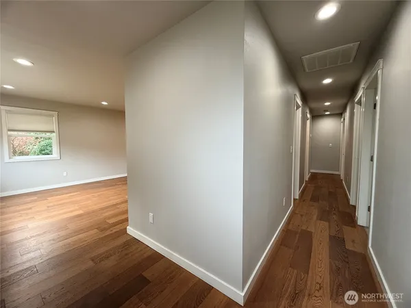 $4,950 | 11837 32nd Avenue Northeast, Seattle, WA 98125