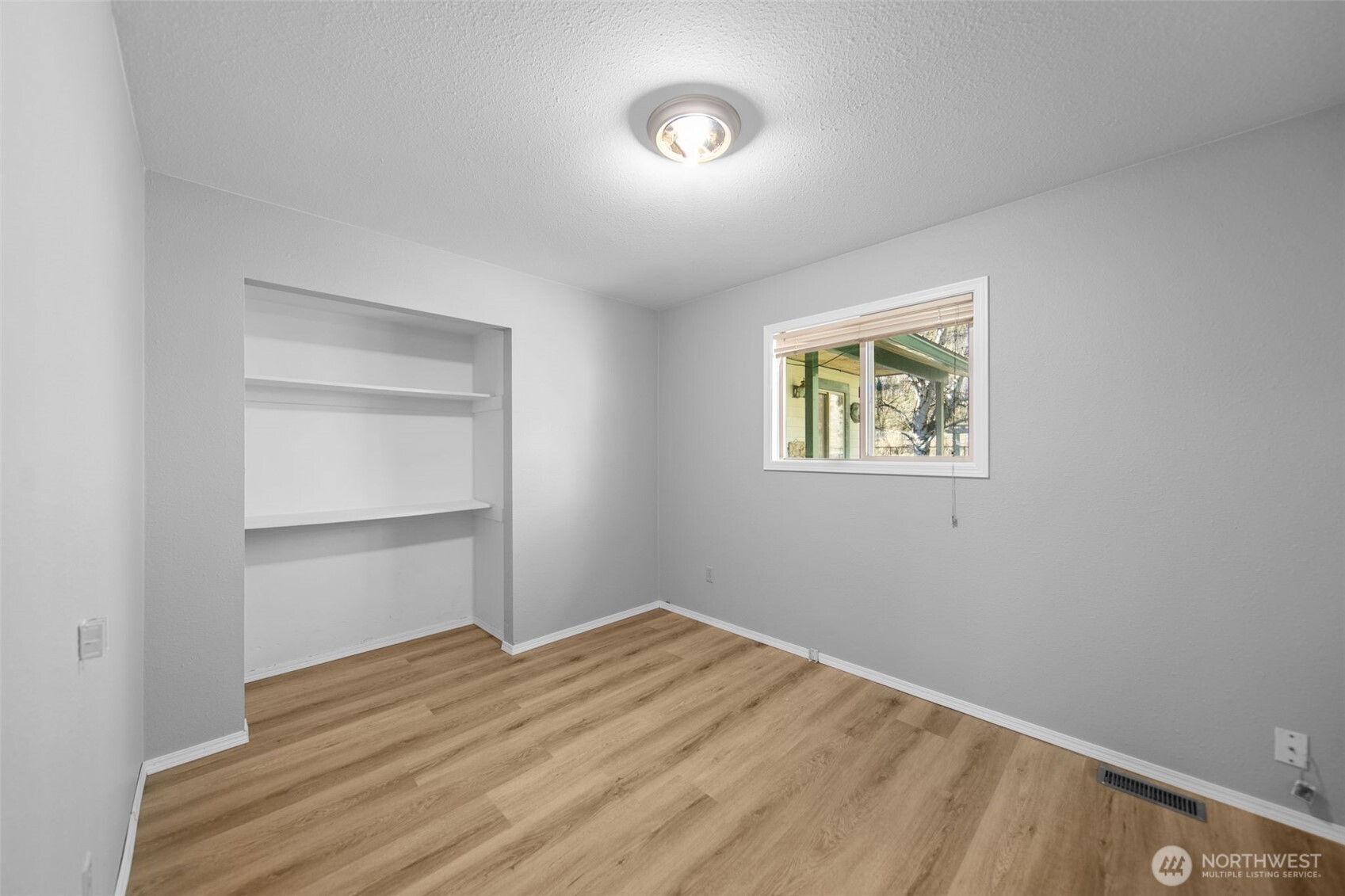 4195 Squilchuck Road Wenatchee, WA 98801 - Photo 15 of 39