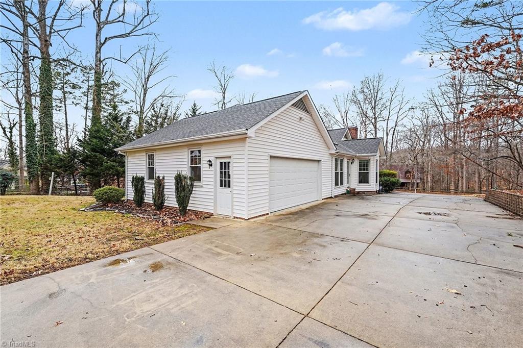 108 Weaver Street Randleman, NC 27317 - Photo 25 of 33