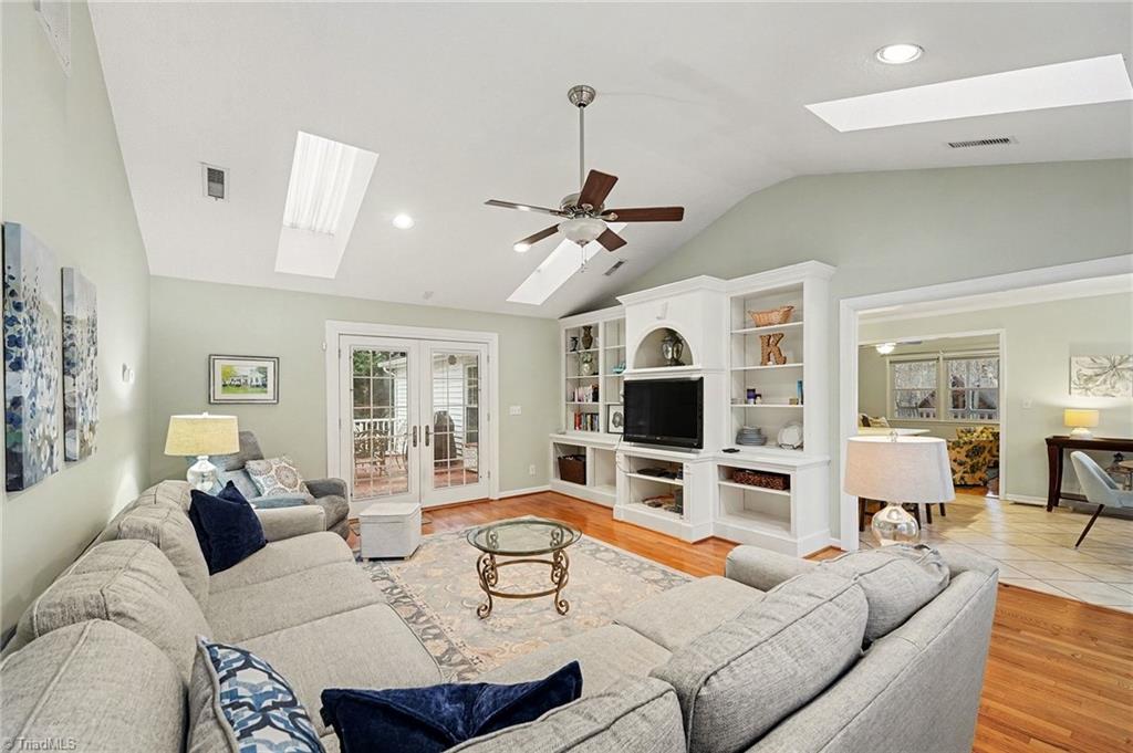 108 Weaver Street Randleman, NC 27317 - Photo 5 of 33